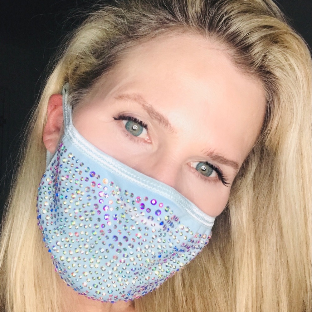 Super Bling & Sparkle Rhinestone Face Mask! - Picture 5 of 11